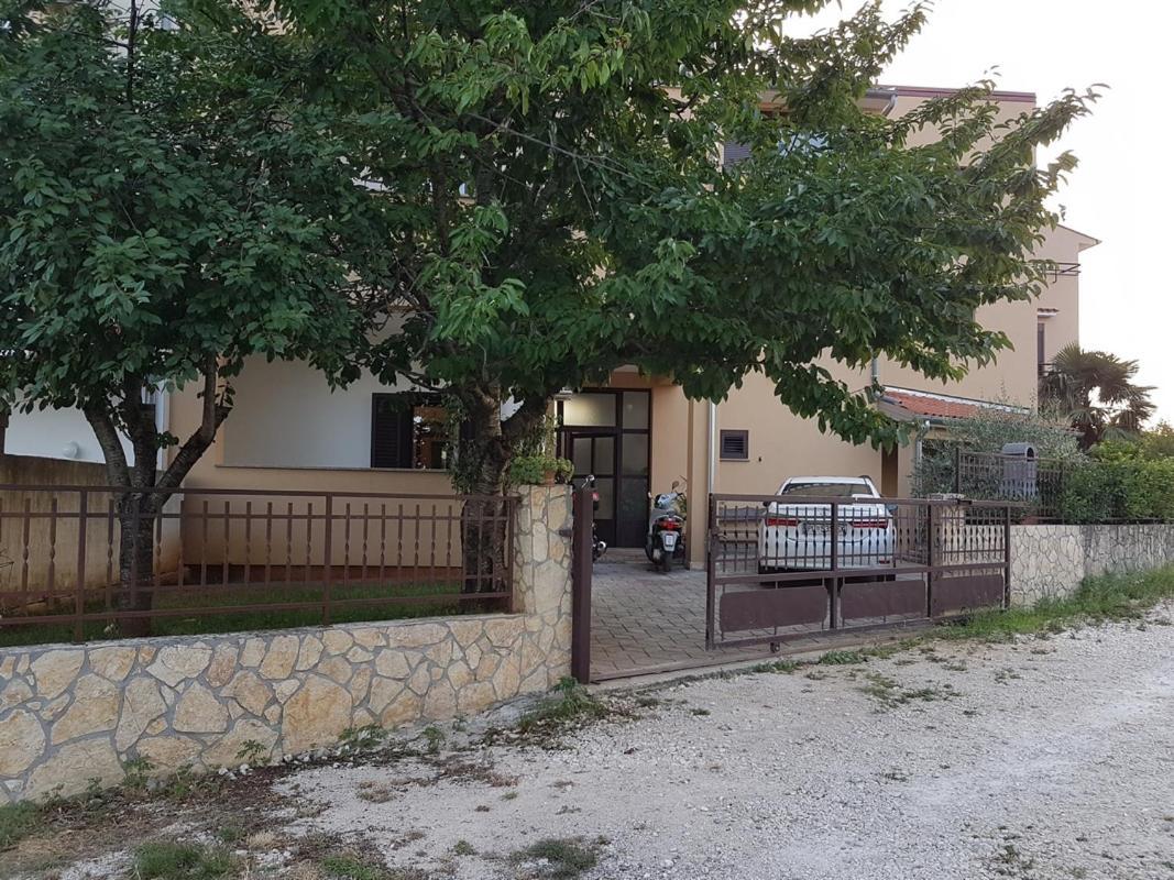 Apartment Matteo Rovinj Luaran gambar