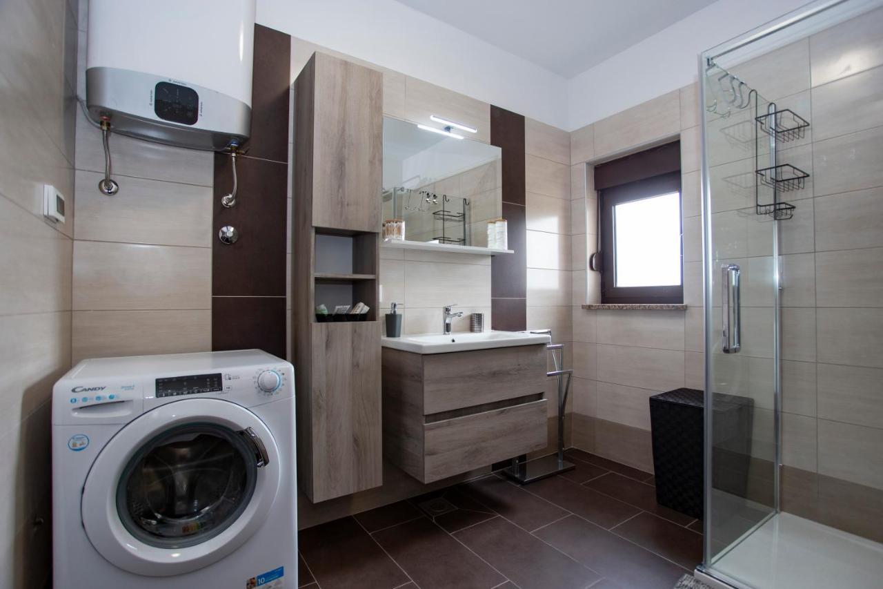Apartment Matteo Rovinj Luaran gambar