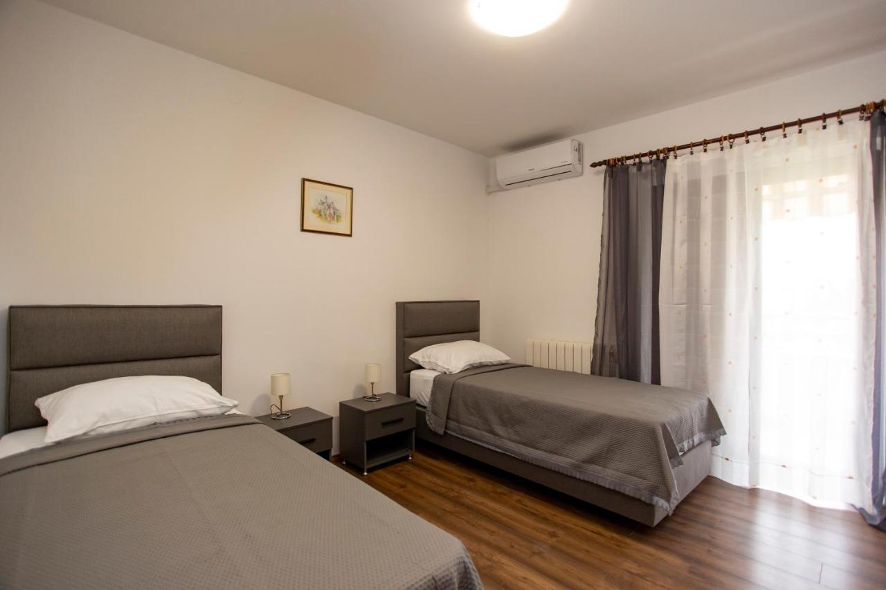 Apartment Matteo Rovinj Luaran gambar