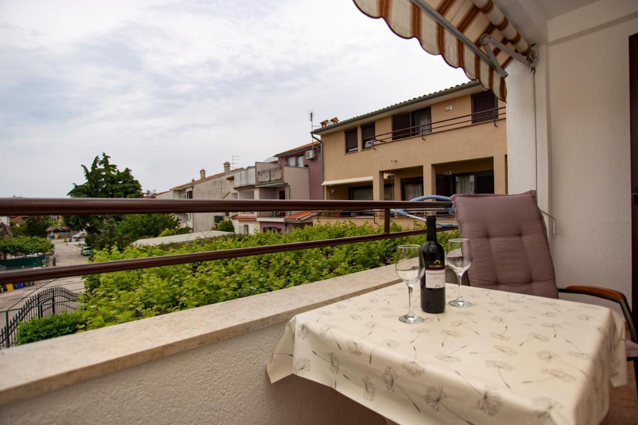 Apartment Matteo Rovinj Luaran gambar