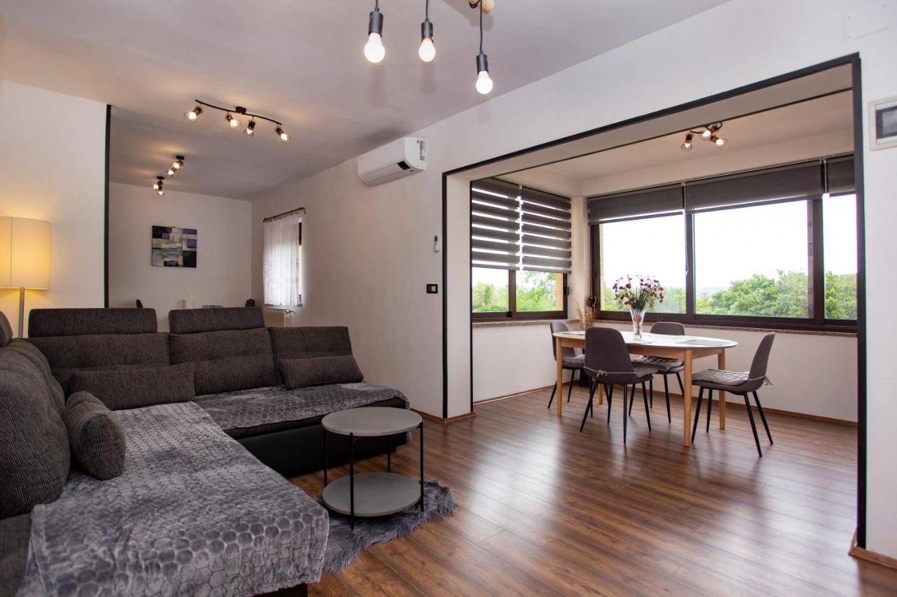 Apartment Matteo Rovinj Luaran gambar